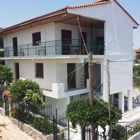 הוילה ארטמידה Smile House Near Athens Airport 300M From The Sea מראה חיצוני תמונה