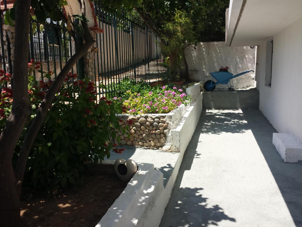 הוילה ארטמידה Smile House Near Athens Airport 300M From The Sea מראה חיצוני תמונה