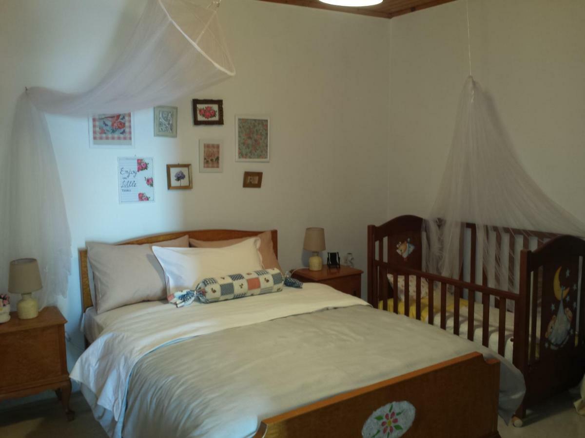 הוילה ארטמידה Smile House Near Athens Airport 300M From The Sea מראה חיצוני תמונה