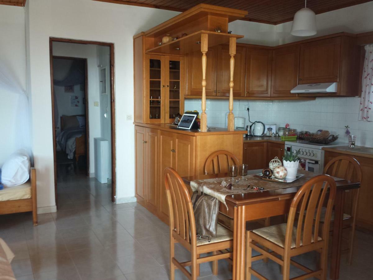 הוילה ארטמידה Smile House Near Athens Airport 300M From The Sea מראה חיצוני תמונה
